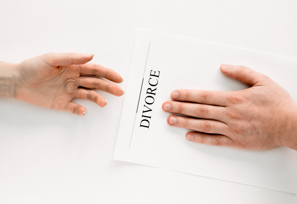 10 طرق لتجاوز ألم الطلاق
